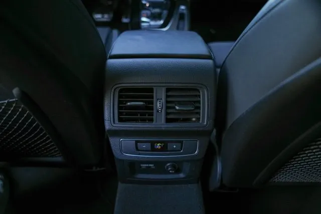 Audi SQ5 photo 40
