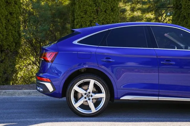 Audi SQ5 photo 9