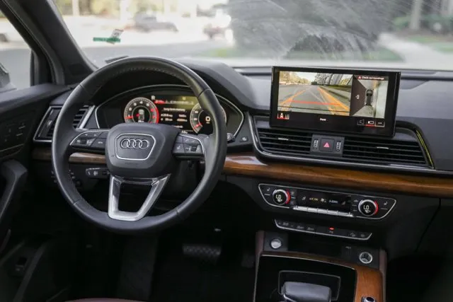 Audi Q5 photo 21