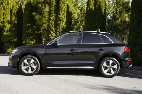 More photos of 2023 Audi Q5 40 Prestige at Gravity Autos Duluth, GA
