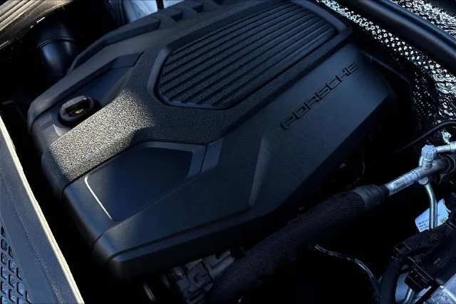 Porsche Macan photo 32