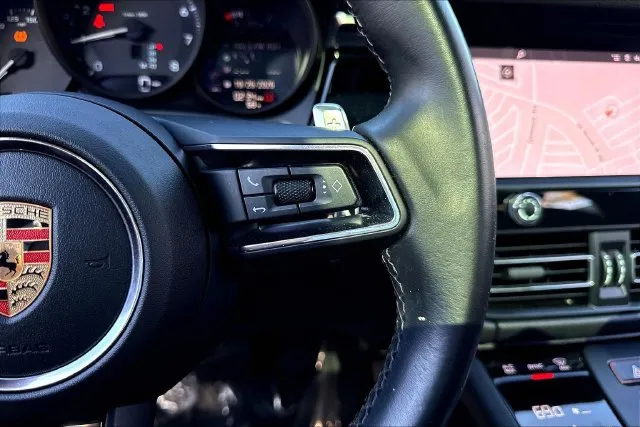 Porsche Macan photo 14