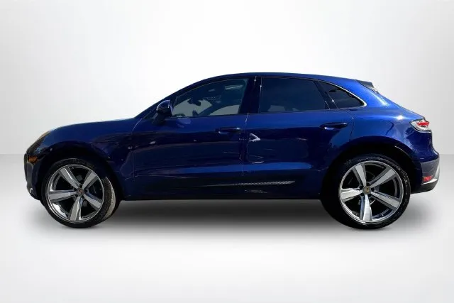 Porsche Macan photo 8