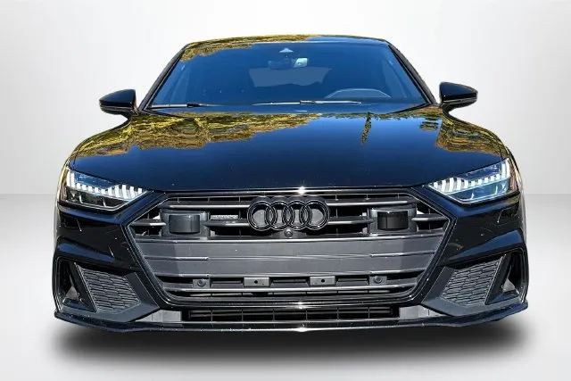 Audi A7 photo 2