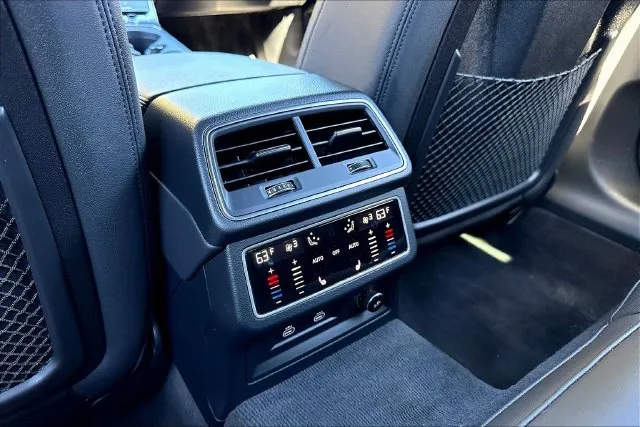 Audi A7 photo 12