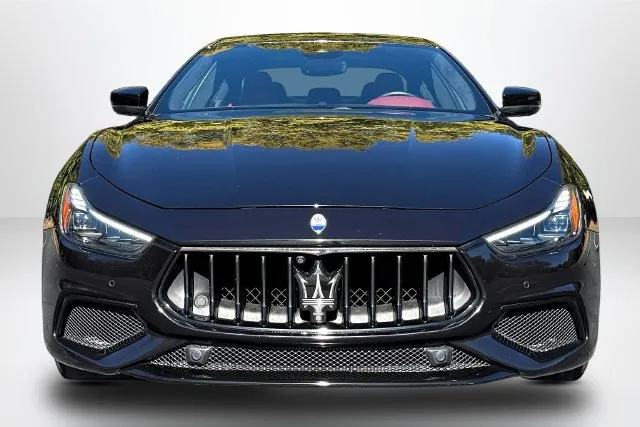 Maserati Ghibli photo 2