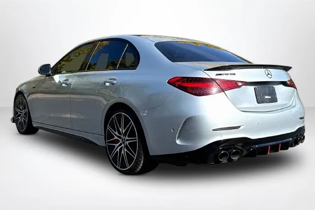 Mercedes-Benz C-Class photo 7