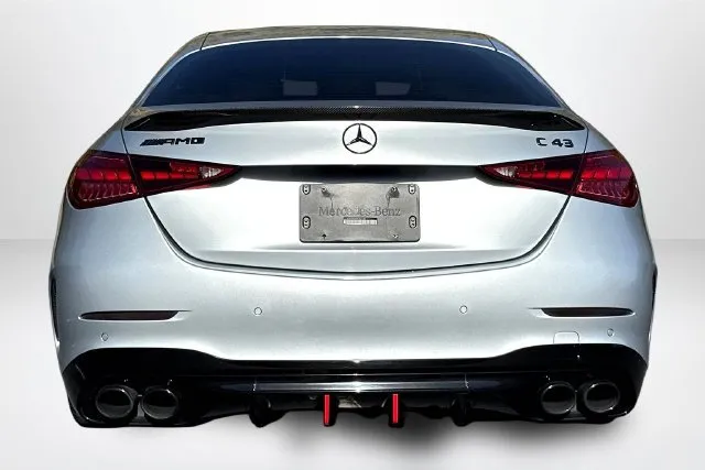 Mercedes-Benz C-Class photo 6
