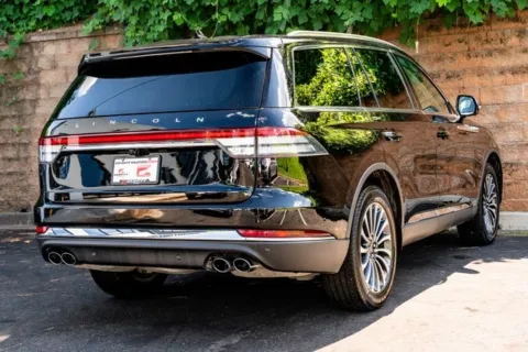 More photos of 2024 Lincoln Aviator Reserve at Gravity Autos Duluth, GA
