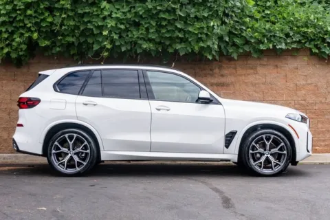 More photos of 2024 BMW X5 xDrive40i at Gravity Autos Duluth, GA