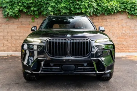 Photos of 2024 BMW X7 xDrive40i for sale in Duluth, GA at Gravity Autos Duluth