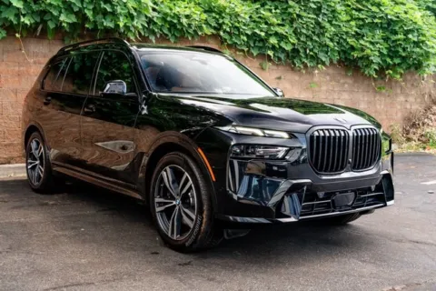 Another view of 2024 BMW X7 xDrive40i for sale in Duluth, GA at Gravity Autos Duluth