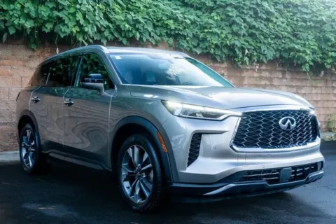Another view of 2022 INFINITI QX60 LUXE for sale in Duluth, GA at Gravity Autos Duluth