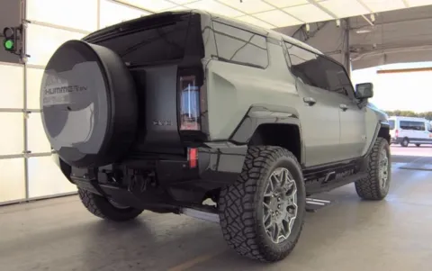 More photos of 2024 GMC Hummer EV SUV 3X at Gravity Autos Duluth, GA