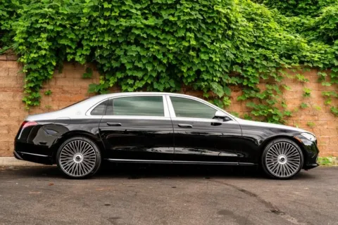 More photos of 2022 Mercedes-Benz S-Class Maybach S 580 at Gravity Autos Duluth, GA
