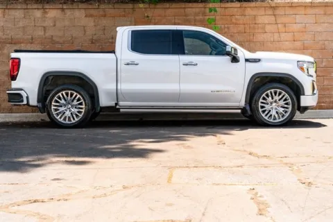 More photos of 2019 GMC Sierra 1500 Denali at Gravity Autos Duluth, GA