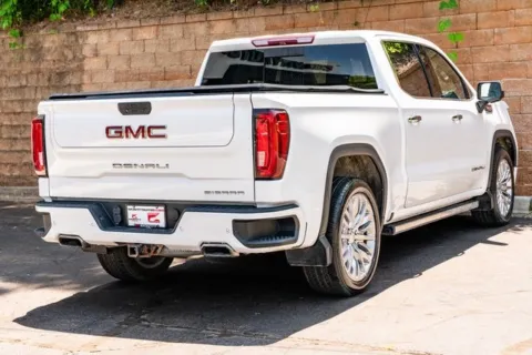 More photos of 2019 GMC Sierra 1500 Denali at Gravity Autos Duluth, GA