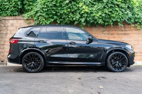 More photos of 2022 BMW X5 sDrive40i at Gravity Autos Duluth, GA