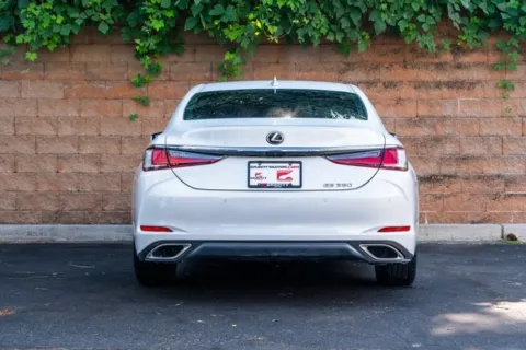 More photos of 2022 Lexus ES 350 at Gravity Autos Duluth, GA