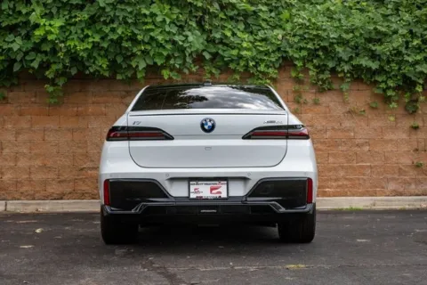 More photos of 2023 BMW i7 xDrive60 at Gravity Autos Duluth, GA