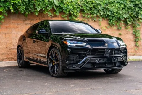 Another view of 2020 Lamborghini Urus for sale in Duluth, GA at Gravity Autos Duluth
