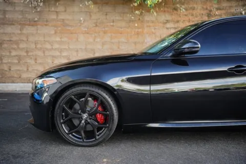 More photos of 2020 Alfa Romeo Giulia at Gravity Autos Duluth, GA