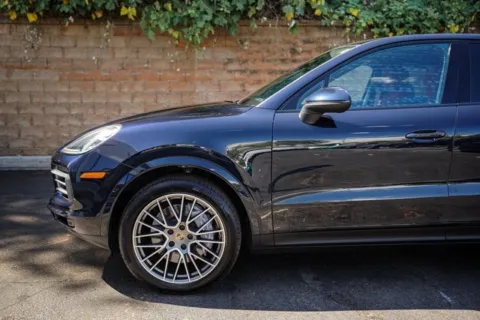 More photos of 2023 Porsche Cayenne Coupe Platinum Edition at Gravity Autos Duluth, GA