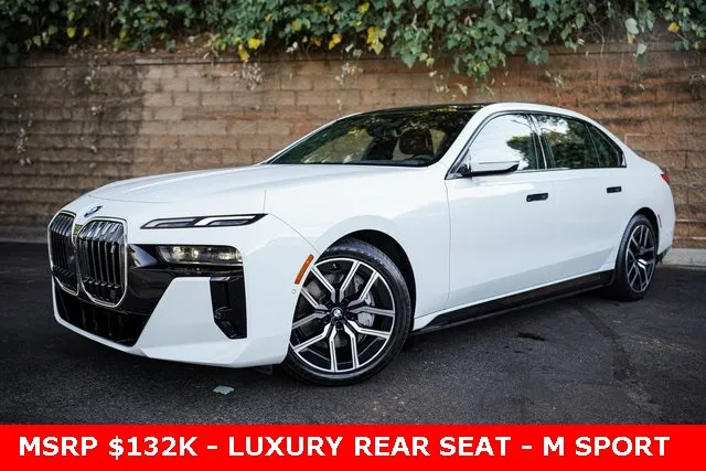 White 2023 BMW i7 xDrive60 for sale in Duluth, GA