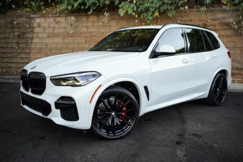 White 2023 BMW X5 sDrive40i for sale in Duluth, GA