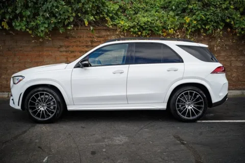 More photos of 2022 Mercedes-Benz GLE 350 at Gravity Autos Duluth, GA