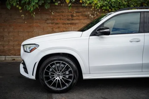 More photos of 2022 Mercedes-Benz GLE 350 at Gravity Autos Duluth, GA