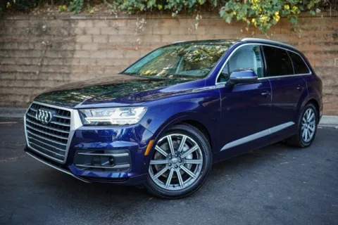 Blue 2019 Audi Q7 55 SE Premium Plus for sale in Duluth, GA