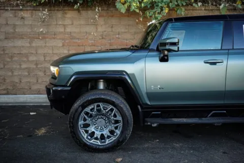More photos of 2024 GMC Hummer EV SUV 3X at Gravity Autos Duluth, GA