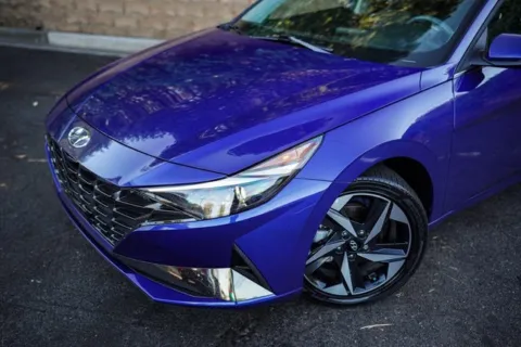 Photos of 2023 Hyundai Elantra Hybrid Limited for sale in Duluth, GA at Gravity Autos Duluth