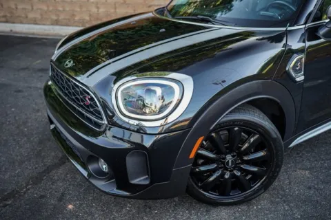 Photos of 2023 MINI Cooper S Countryman Signature for sale in Duluth, GA at Gravity Autos Duluth