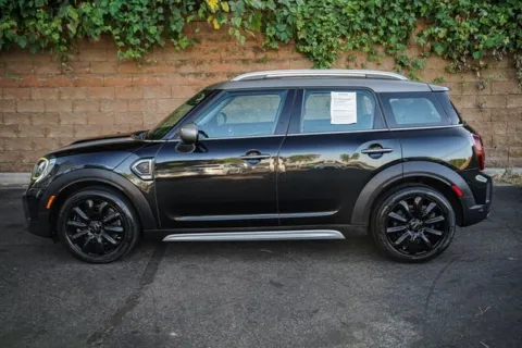 More photos of 2023 MINI Cooper S Countryman Signature at Gravity Autos Duluth, GA