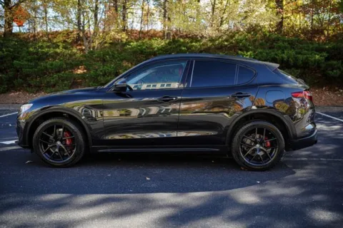 More photos of 2020 Alfa Romeo Stelvio at Gravity Autos Duluth, GA