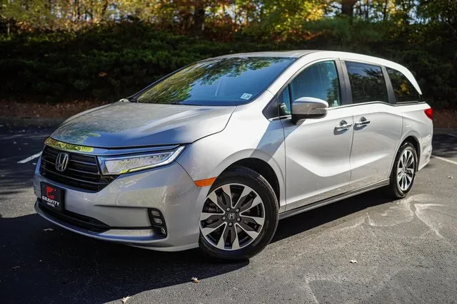 Silver 2023 Honda Odyssey EX-L for sale in Duluth, GA