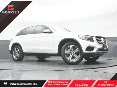 White 2017 Mercedes-Benz GLC 300 for sale in Highland Park, IL