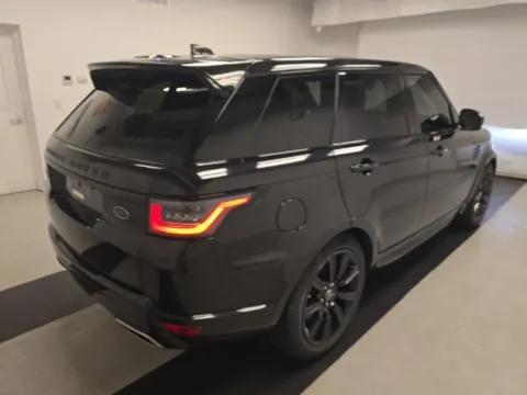 Photos of 2022 Land Rover Range Rover Sport HSE Dynamic for sale in Highland Park, IL at Gravity Autos Chicago