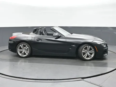 Photos of 2019 BMW Z4 sDrive30i for sale in Highland Park, IL at Gravity Autos Chicago
