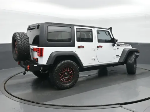 Another view of 2017 Jeep Wrangler Unlimited Rubicon Recon for sale in Highland Park, IL at Gravity Autos Chicago