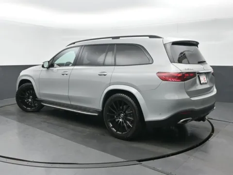 More photos of 2024 Mercedes-Benz GLS 580 at Gravity Autos Chicago, IL