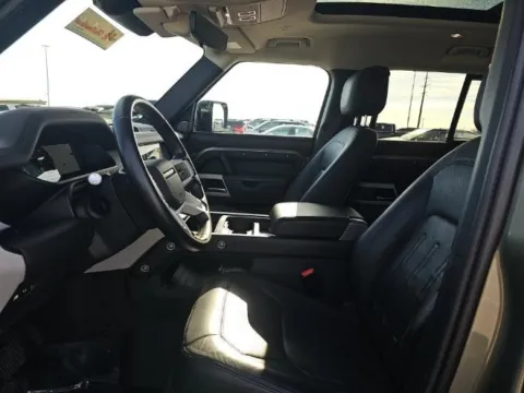 Another view of 2020 Land Rover Defender 110 HSE for sale in Highland Park, IL at Gravity Autos Chicago