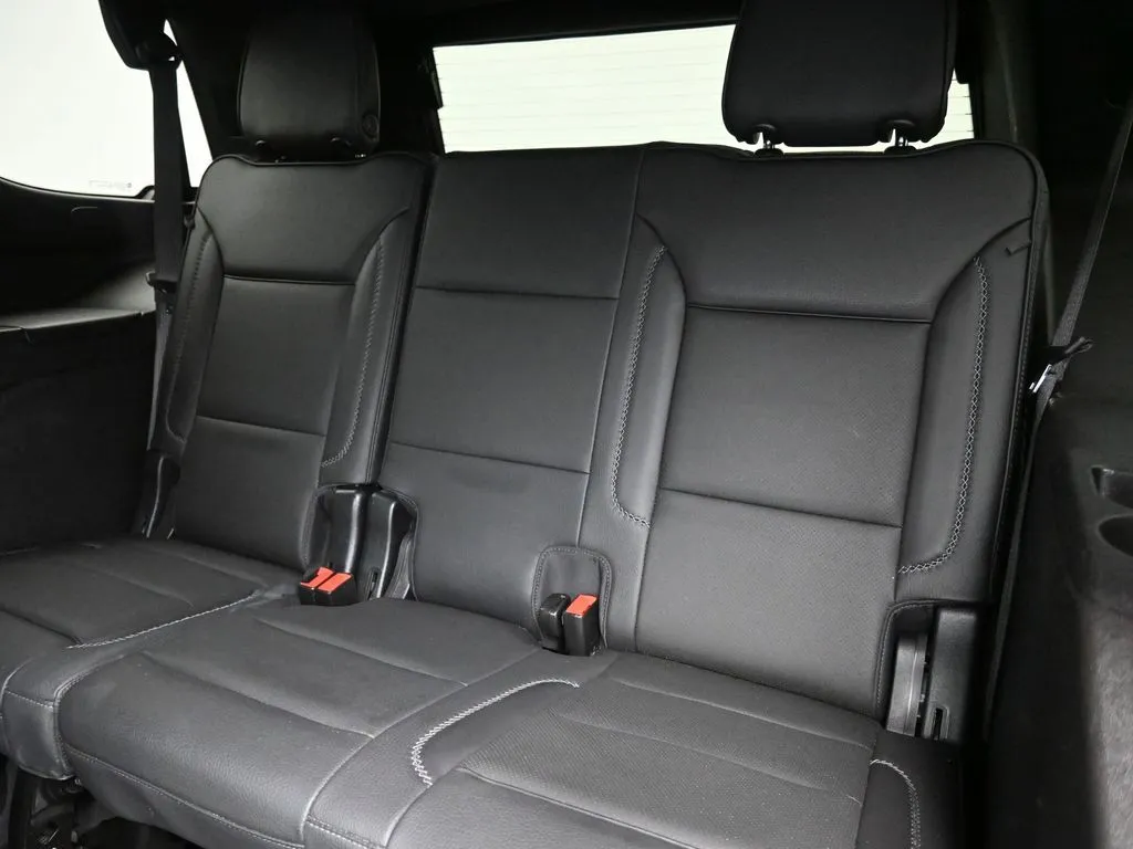 2021 GMC Yukon Denali - Photo 22