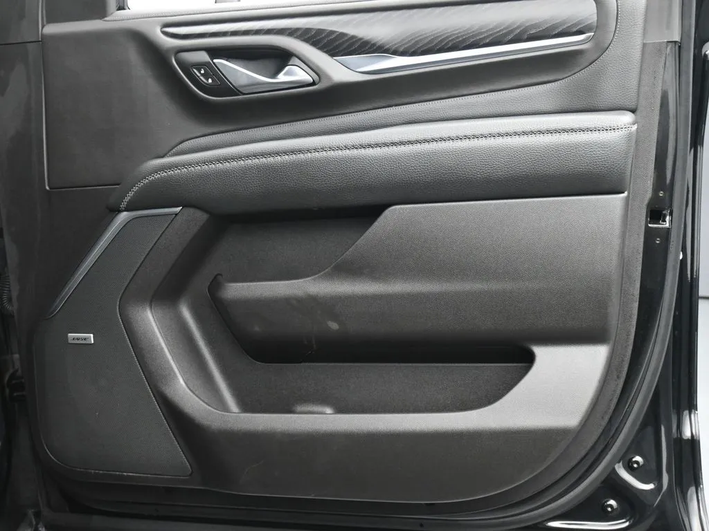 2021 GMC Yukon Denali - Photo 26