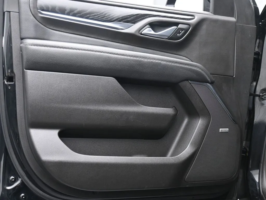 2021 GMC Yukon Denali - Photo 9
