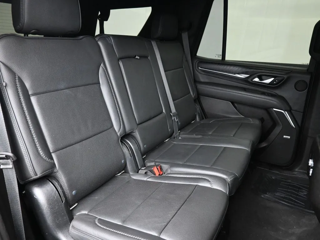 2021 GMC Yukon Denali - Photo 25