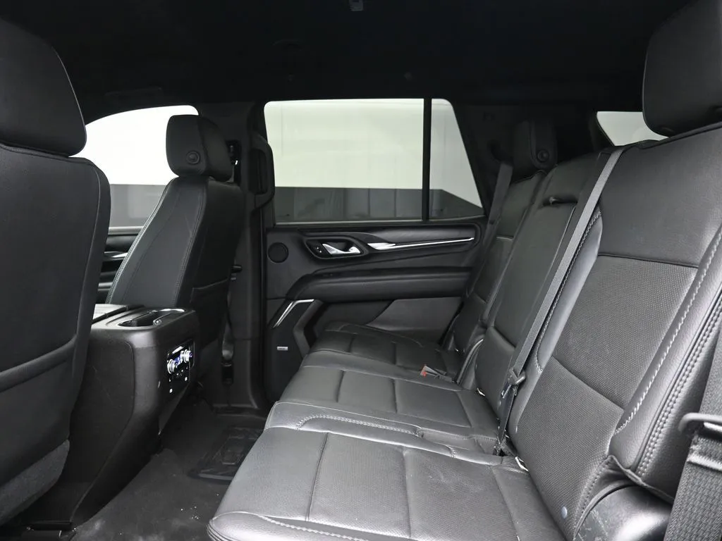 2021 GMC Yukon Denali - Photo 20