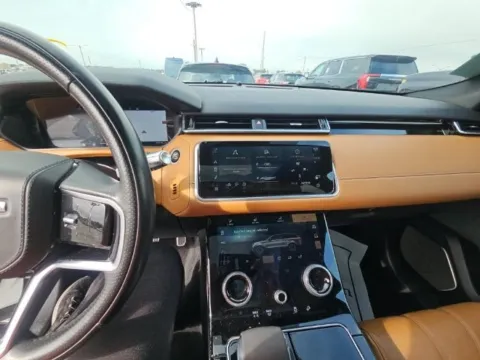 More photos of 2021 Land Rover Range Rover Velar R-Dynamic HSE at Gravity Autos Chicago, IL